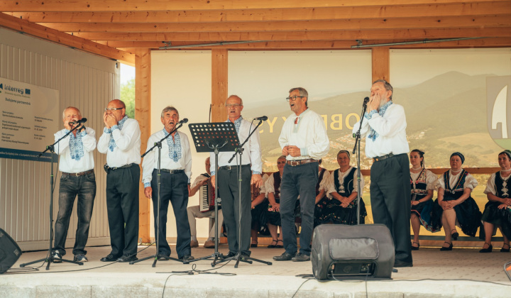 24. fotografia fotogalérie Šport / Slávnostné otvorenie samoobslužnej požičovne  kajakov na