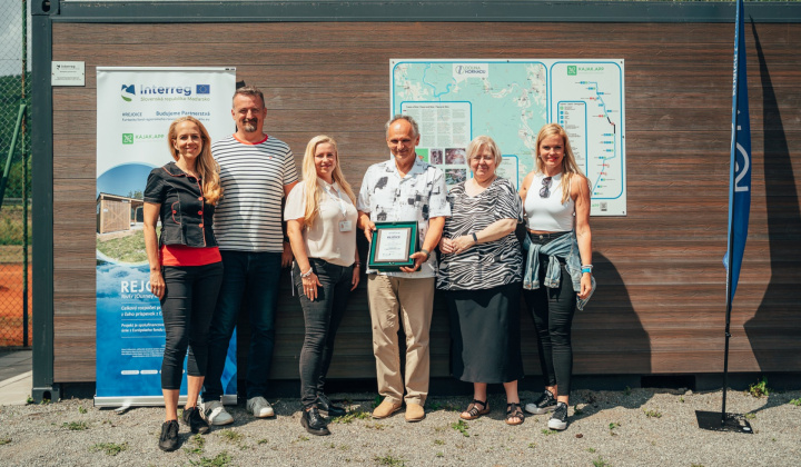 26. fotografia fotogalérie Šport / Slávnostné otvorenie samoobslužnej požičovne  kajakov na