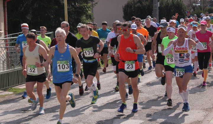 9. fotografia fotogalérie Šport / 37. ročník Behu Hornádskou dolinou - polmaratón
