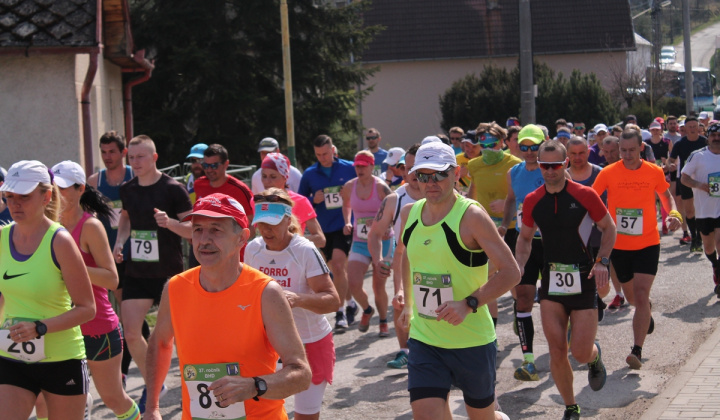 11. fotografia fotogalérie Šport / 37. ročník Behu Hornádskou dolinou - polmaratón
