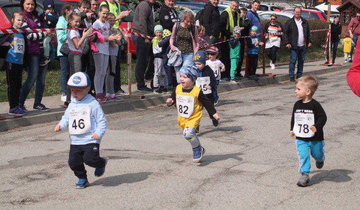 21. fotografia fotogalérie Šport / 37. ročník Behu Hornádskou dolinou - polmaratón