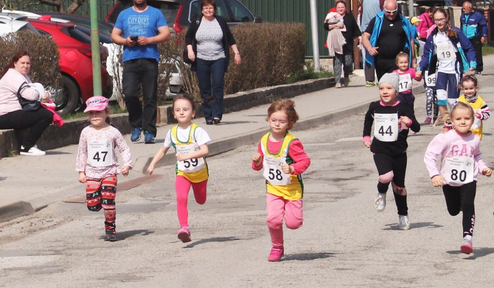 24. fotografia fotogalérie Šport / 37. ročník Behu Hornádskou dolinou - polmaratón