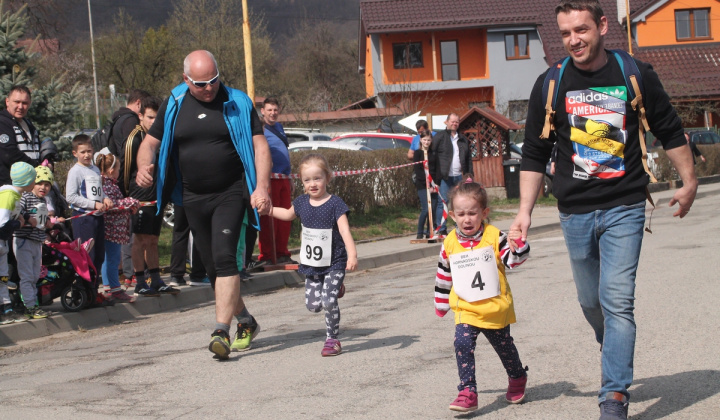 28. fotografia fotogalérie Šport / 37. ročník Behu Hornádskou dolinou - polmaratón