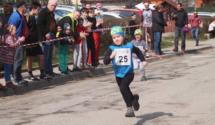 30. fotografia fotogalérie Šport / 37. ročník Behu Hornádskou dolinou - polmaratón