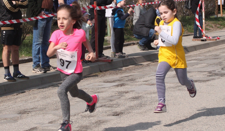 34. fotografia fotogalérie Šport / 37. ročník Behu Hornádskou dolinou - polmaratón