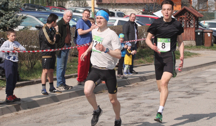37. fotografia fotogalérie Šport / 37. ročník Behu Hornádskou dolinou - polmaratón