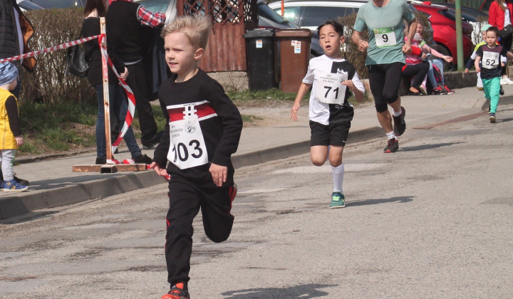 40. fotografia fotogalérie Šport / 37. ročník Behu Hornádskou dolinou - polmaratón