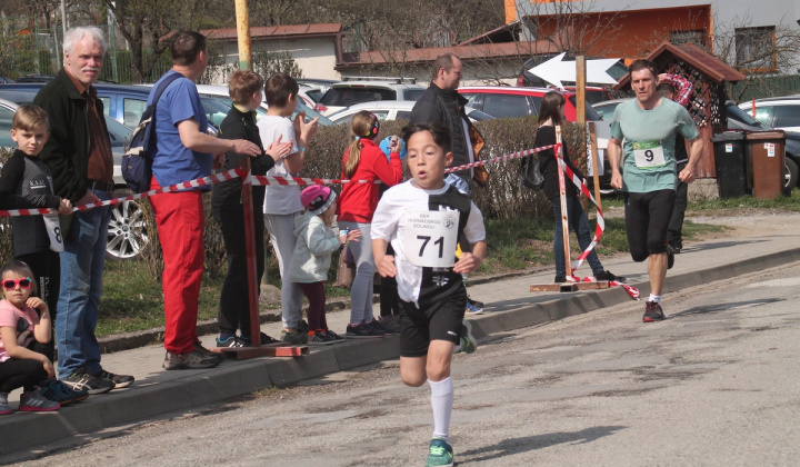 41. fotografia fotogalérie Šport / 37. ročník Behu Hornádskou dolinou - polmaratón