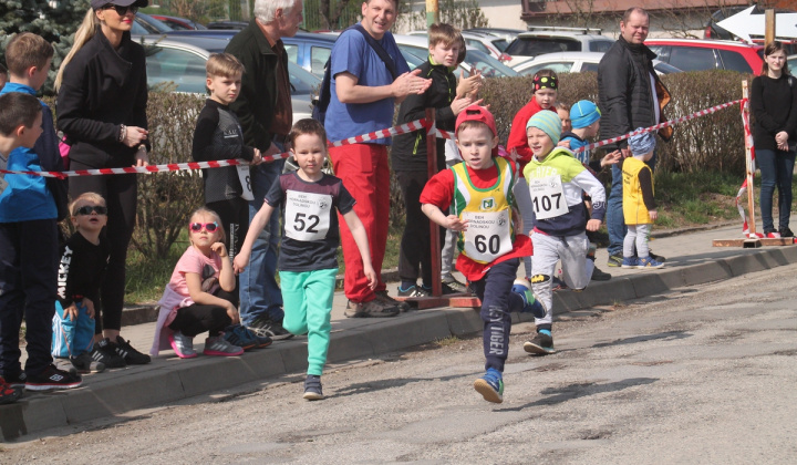 43. fotografia fotogalérie Šport / 37. ročník Behu Hornádskou dolinou - polmaratón