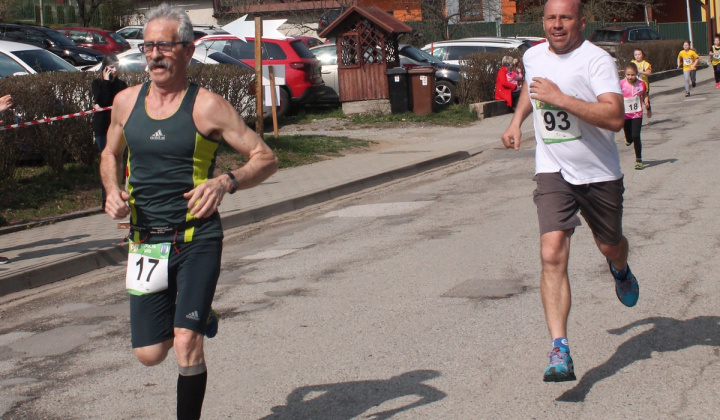 46. fotografia fotogalérie Šport / 37. ročník Behu Hornádskou dolinou - polmaratón