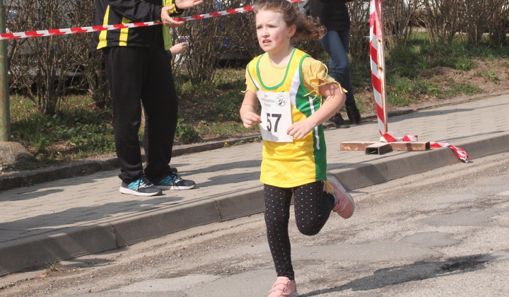 48. fotografia fotogalérie Šport / 37. ročník Behu Hornádskou dolinou - polmaratón