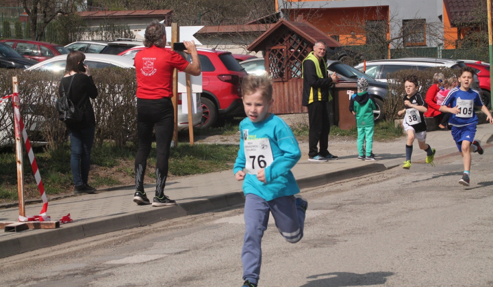51. fotografia fotogalérie Šport / 37. ročník Behu Hornádskou dolinou - polmaratón