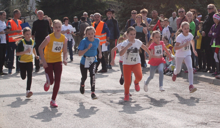 58. fotografia fotogalérie Šport / 37. ročník Behu Hornádskou dolinou - polmaratón