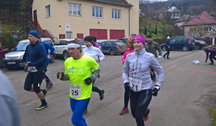 18. fotografia fotogalérie Šport / Na Kysacký hrad a ešte ďalej 2017