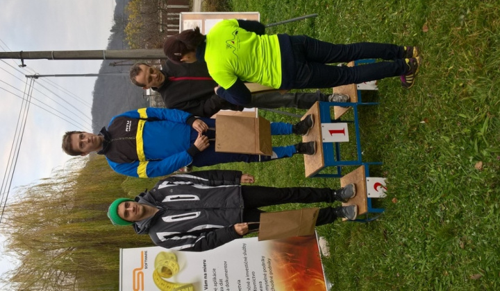 11. fotografia fotogalérie Šport / Na Kysacký hrad  a  ešte ďalej