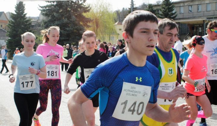 21. fotografia fotogalérie Šport / 34. ročník Behu Hornádskou dolinou 