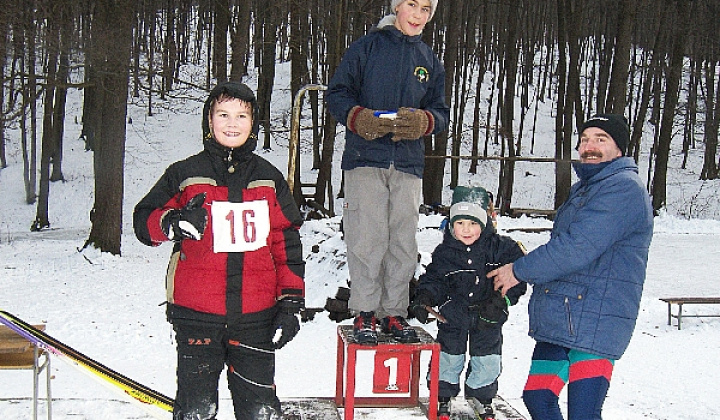 14. fotografia fotogalérie PERINBABA SHOW KYSAK 2012