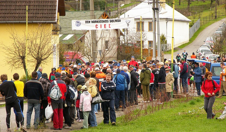 1. fotografia fotogalérie XXVIII. ROČNÍK BEHU HORNÁDSKOU DOLINOU 2010