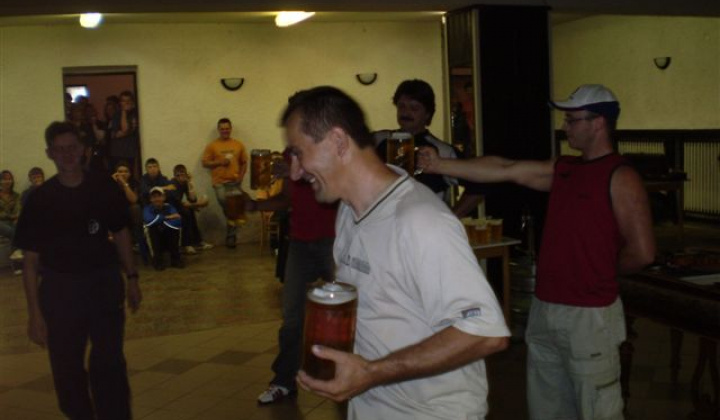 16. fotografia fotogalérie KYSACKÝ PIVNÝ MARATÓN 2007