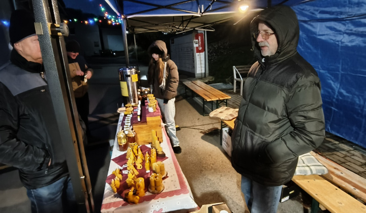 5. fotografia fotogalérie Archív kultura / Kysacké vianočné trhy  a adventný koncert  - foto