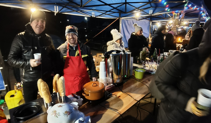 7. fotografia fotogalérie Archív kultura / Kysacké vianočné trhy  a adventný koncert  - foto