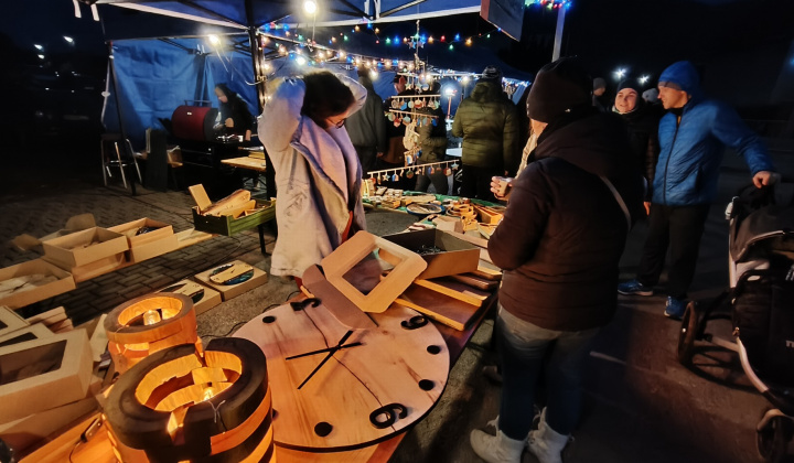 11. fotografia fotogalérie Archív kultura / Kysacké vianočné trhy  a adventný koncert  - foto