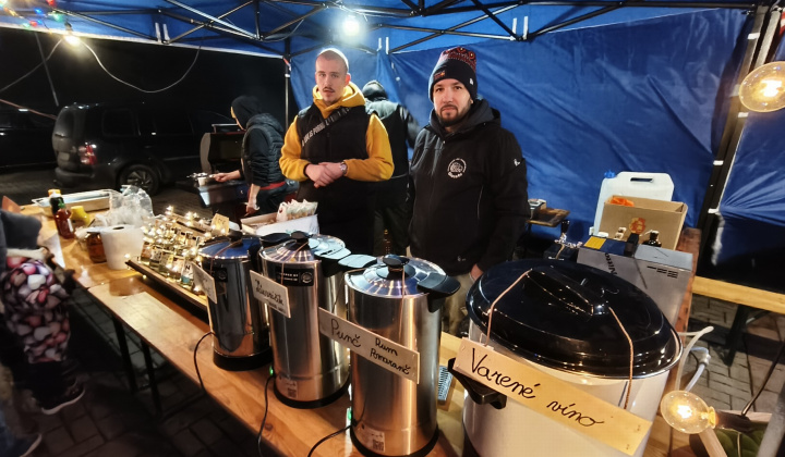 13. fotografia fotogalérie Archív kultura / Kysacké vianočné trhy  a adventný koncert  - foto