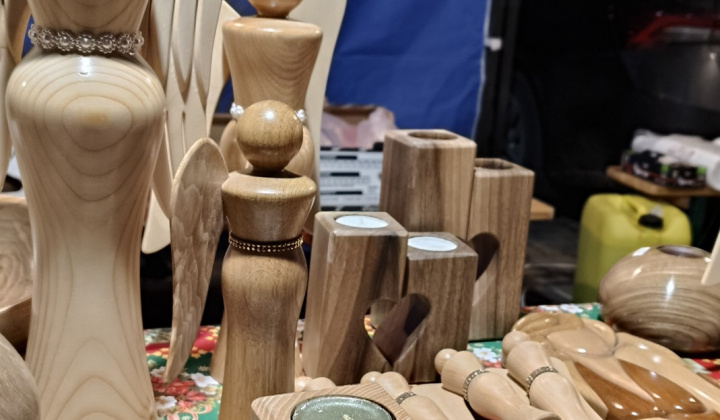 29. fotografia fotogalérie Archív kultura / Kysacké vianočné trhy  a adventný koncert  - foto