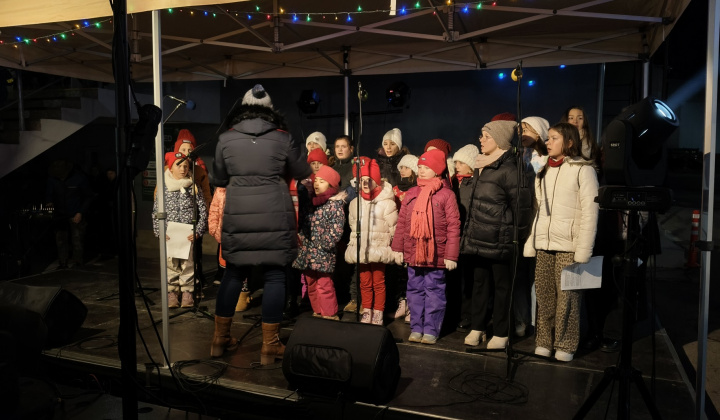 32. fotografia fotogalérie Archív kultura / Kysacké vianočné trhy  a adventný koncert  - foto