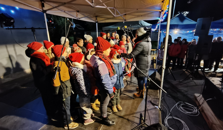 35. fotografia fotogalérie Archív kultura / Kysacké vianočné trhy  a adventný koncert  - foto