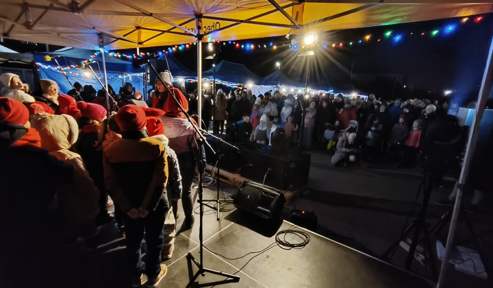 37. fotografia fotogalérie Archív kultura / Kysacké vianočné trhy  a adventný koncert  - foto