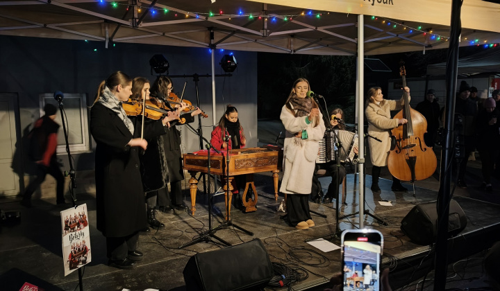 58. fotografia fotogalérie Archív kultura / Kysacké vianočné trhy  a adventný koncert  - foto