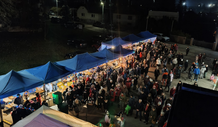 61. fotografia fotogalérie Archív kultura / Kysacké vianočné trhy  a adventný koncert  - foto