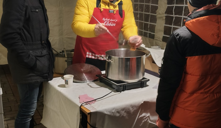 65. fotografia fotogalérie Archív kultura / Kysacké vianočné trhy  a adventný koncert  - foto