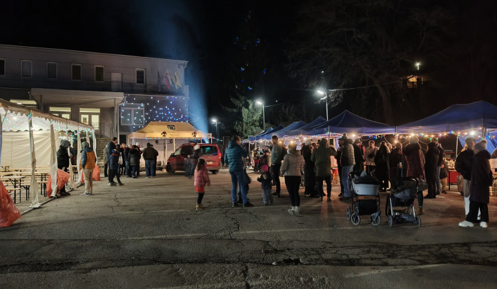 72. fotografia fotogalérie Archív kultura / Kysacké vianočné trhy  a adventný koncert  - foto