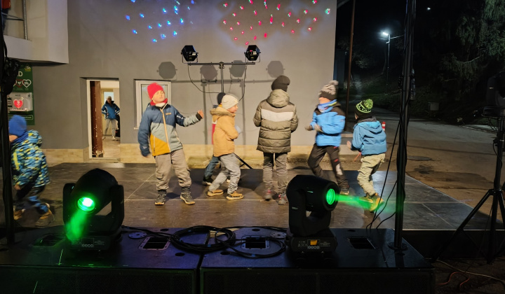 76. fotografia fotogalérie Archív kultura / Kysacké vianočné trhy  a adventný koncert  - foto