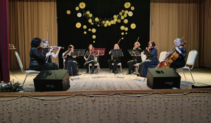 78. fotografia fotogalérie Archív kultura / Kysacké vianočné trhy  a adventný koncert  - foto