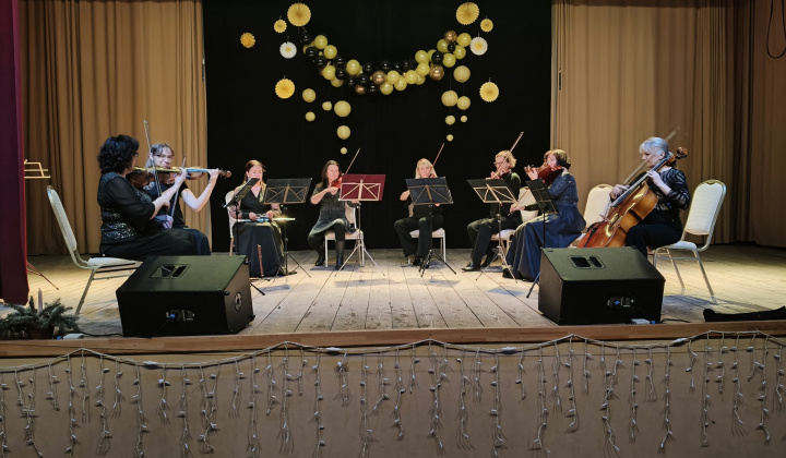 79. fotografia fotogalérie Archív kultura / Kysacké vianočné trhy  a adventný koncert  - foto