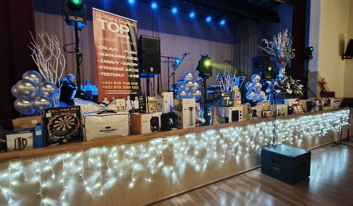 12. fotografia fotogalérie Archív kultura / 25. Kysacký ples - foto