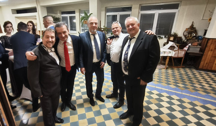 13. fotografia fotogalérie Archív kultura / 25. Kysacký ples - foto