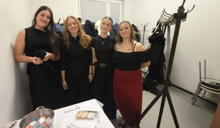 15. fotografia fotogalérie Archív kultura / 25. Kysacký ples - foto