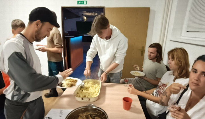 11. fotografia fotogalérie Aktuality - archív / Zachráňme hrad Kysak - foto