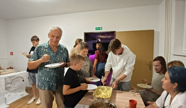 13. fotografia fotogalérie Aktuality - archív / Zachráňme hrad Kysak - foto