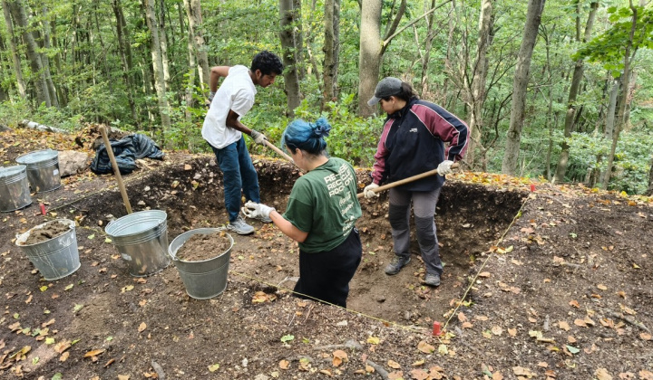 35. fotografia fotogalérie Aktuality - archív / Zachráňme hrad Kysak - foto
