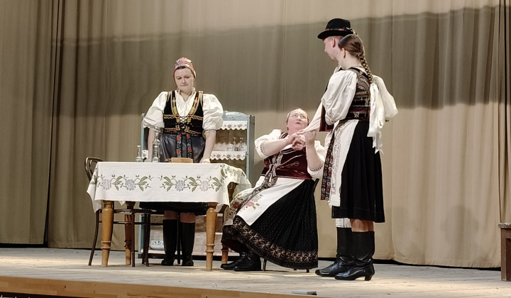 3. fotografia fotogalérie Archív kultura / BAPSKÉ PAŇSTVO - Sokoľské divadlo - So Lo - foto