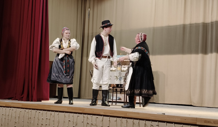 13. fotografia fotogalérie Archív kultura / BAPSKÉ PAŇSTVO - Sokoľské divadlo - So Lo - foto