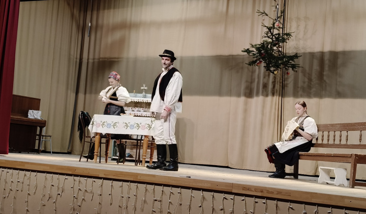 15. fotografia fotogalérie Archív kultura / BAPSKÉ PAŇSTVO - Sokoľské divadlo - So Lo - foto