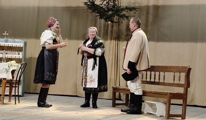 21. fotografia fotogalérie Archív kultura / BAPSKÉ PAŇSTVO - Sokoľské divadlo - So Lo - foto