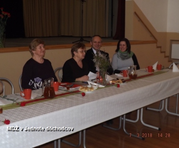 Jednota dôchodcov / Členská schôdza pri príležitosti MDŽ