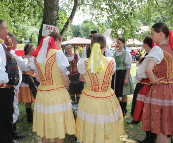 Cirkevné oznamy / Vystúpenie cirkevných zborov na dni obce Trebe